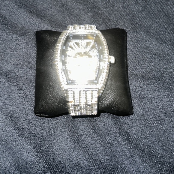Moissanite Watch - Picture 2 of 6